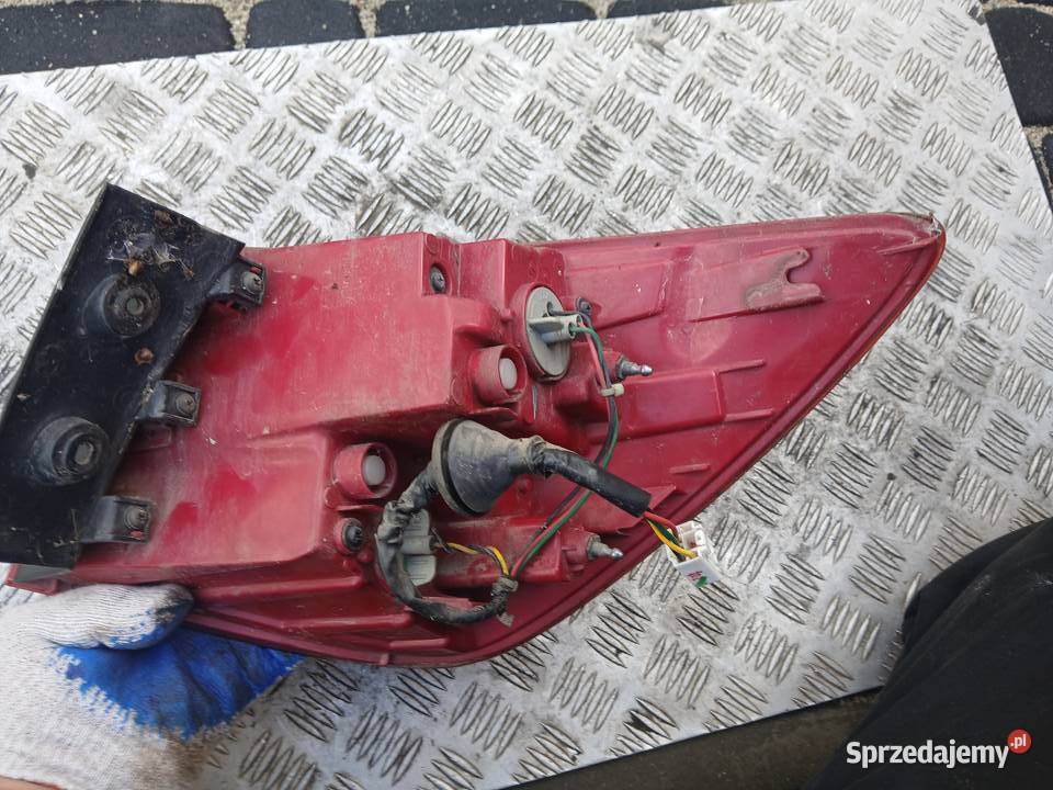 Lampa tylna Lewa Kia Ceed II 2 SW Kombi EU Motoryzacja małopolskie Radłów