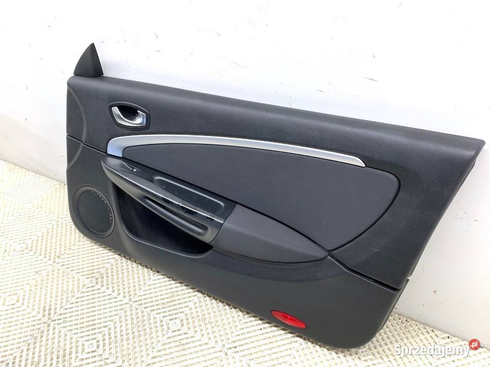BOCZEK DRZWI PRAWY PRZÓD RENAULT MEGANE III osobowe