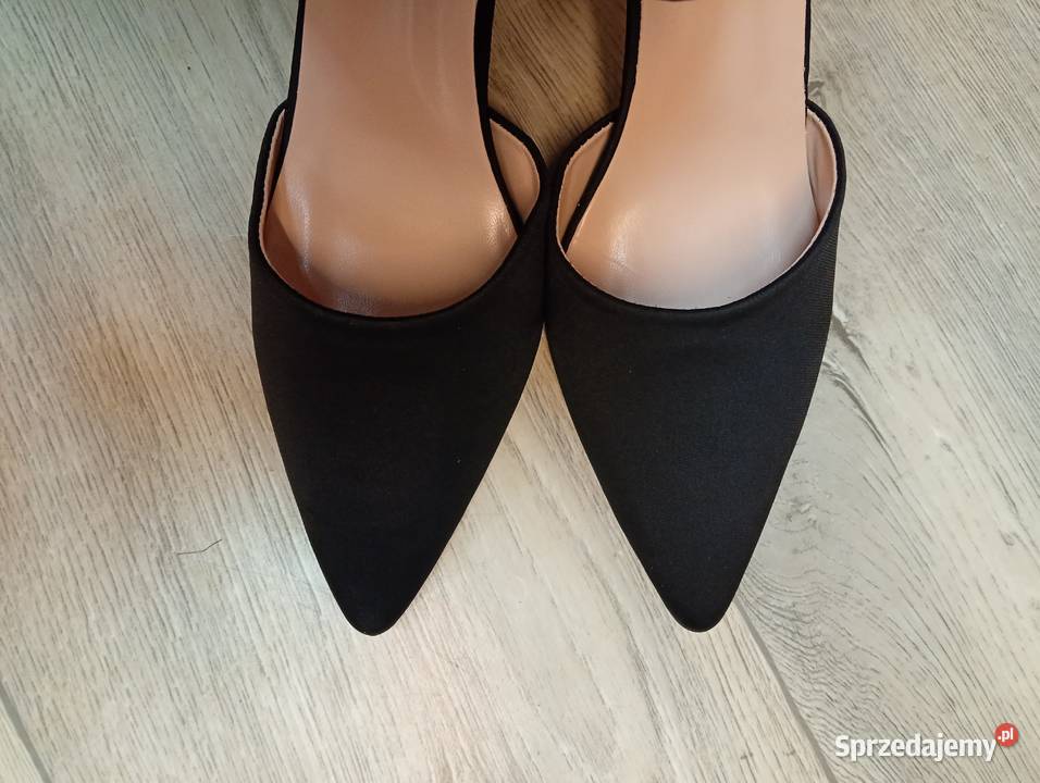 40 Czarne czółenka wieczorowe Nowe Kraków