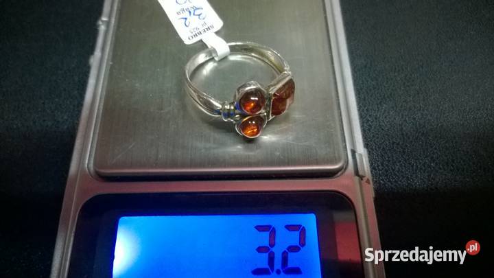pierścionek Z BURSZTYNAMI 0126 Warszawa sprzedam