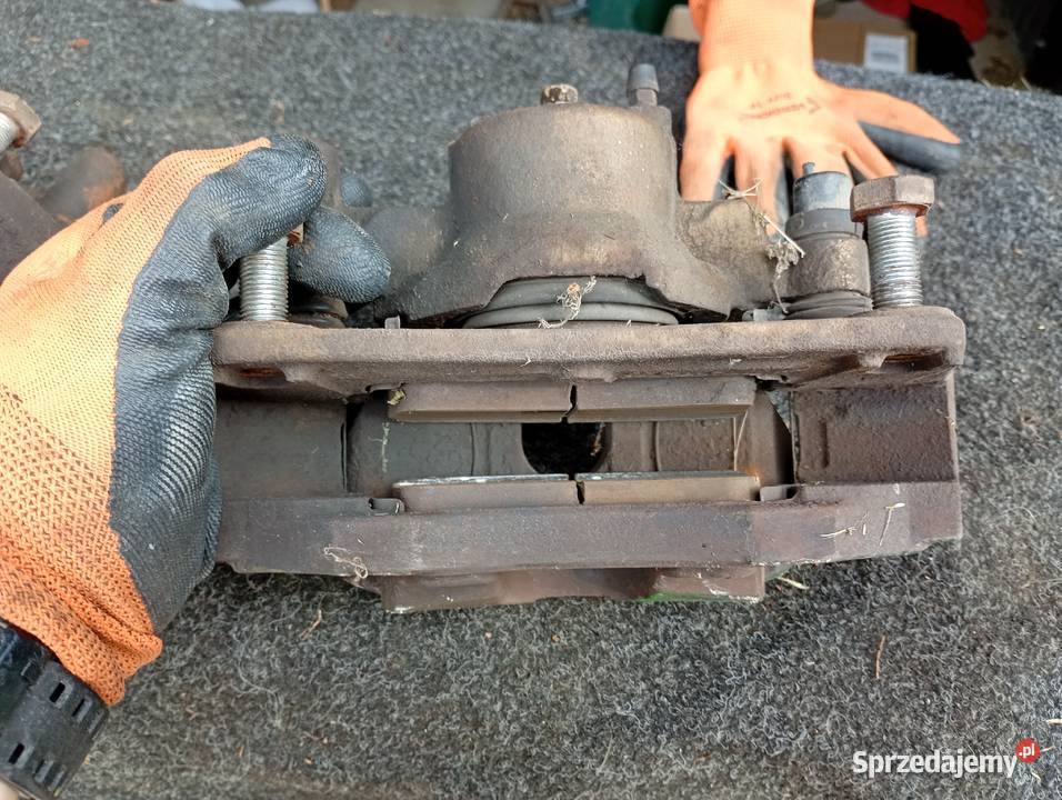 Zaciski przód Mazda 6 I GG GY klocki SWAP Mazda osobowe Połaniec