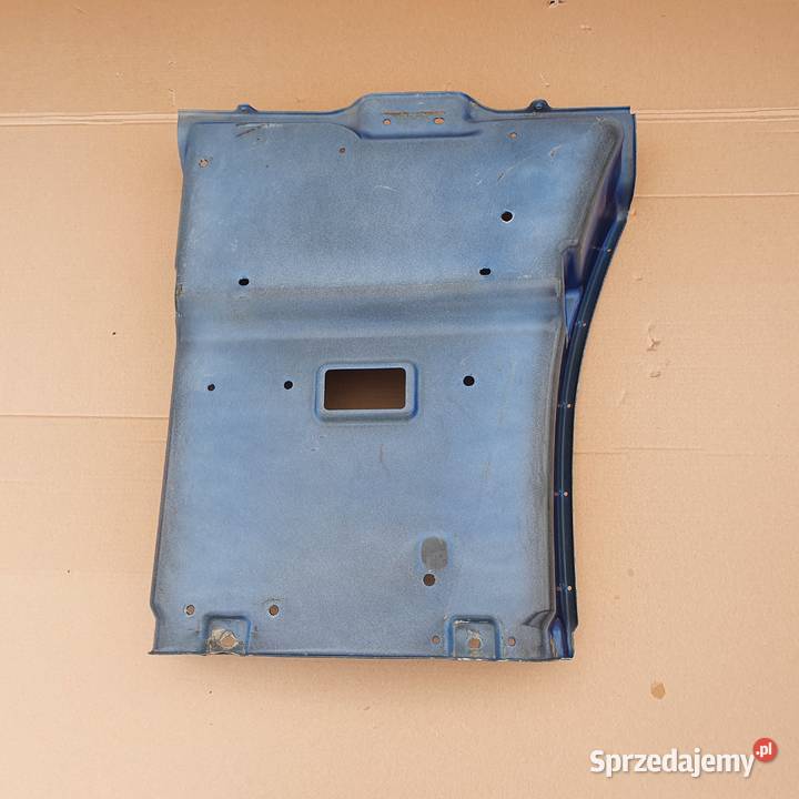 SCANIA R STOPIEŃ BLACHA PRAWA Bieleń