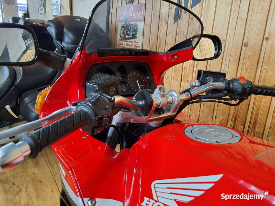 Honda CBR ŁADNA HONDA raty kup online Piękna CBR 1100cm3 Stare Miasto sprzedam