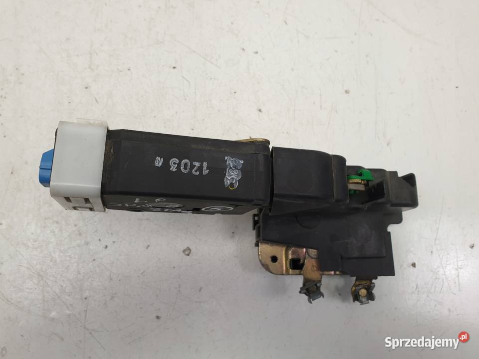 Mitsubishi Space Star ZAMEK PRZEDNICH DRZWI lewy osobowe Rudka