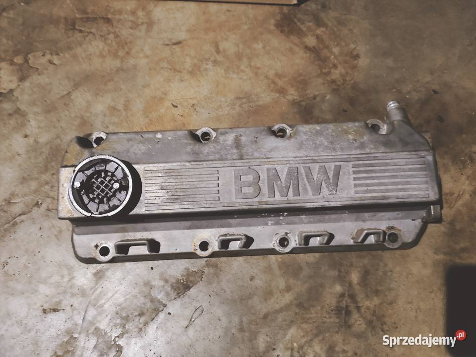 Pokrywa zaworów BMW E30 1715310 Zabrze