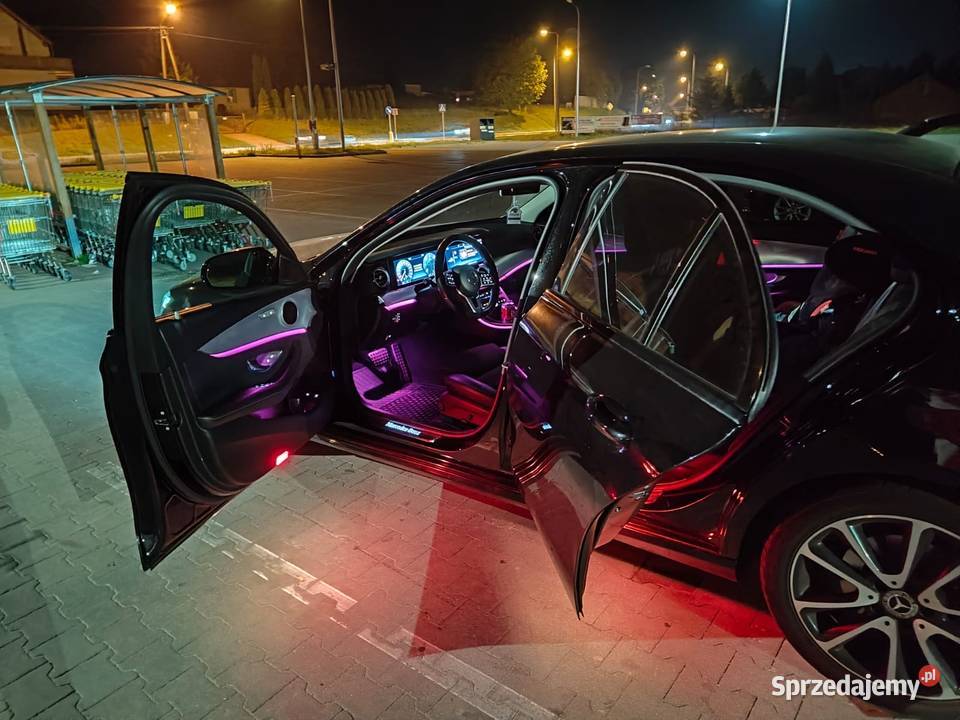 MercedesBenz klasa E 220d T 9GT Avantgarde wielofunkcyjna kierownica Banino