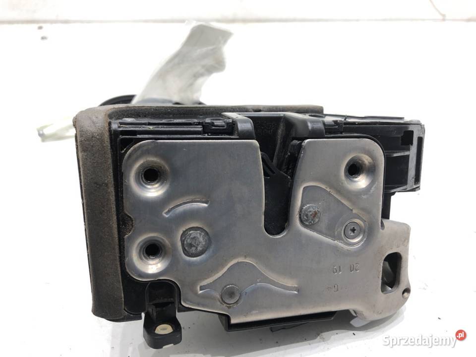 ZAMEK DRZWI LEWY PRZÓD OPEL ASTRA K Hatchback