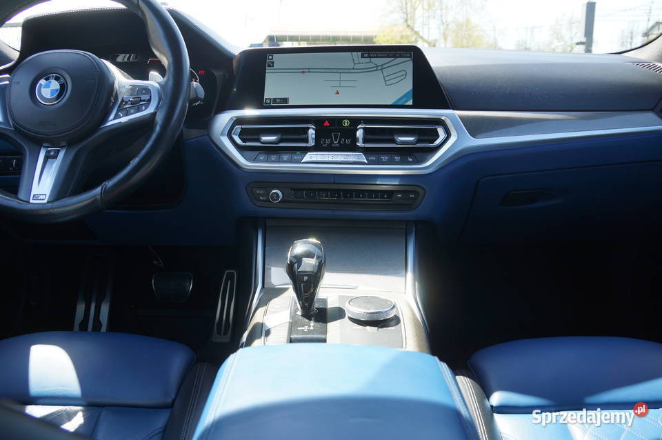 BMW 330i XDrive 20 Benzyna 258 4x4 M Pakiet Rok produkcji 2019 małopolskie