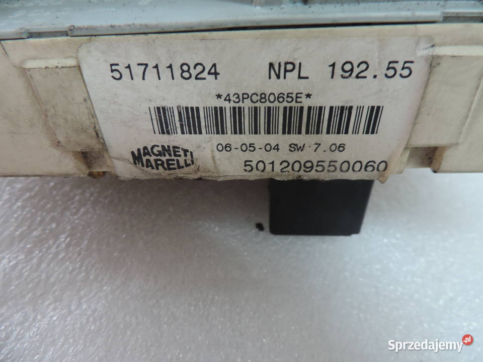 SKRZYNKA BEZPIECZNIKÓW FIAT STILO 19 JTD Nowy Sącz