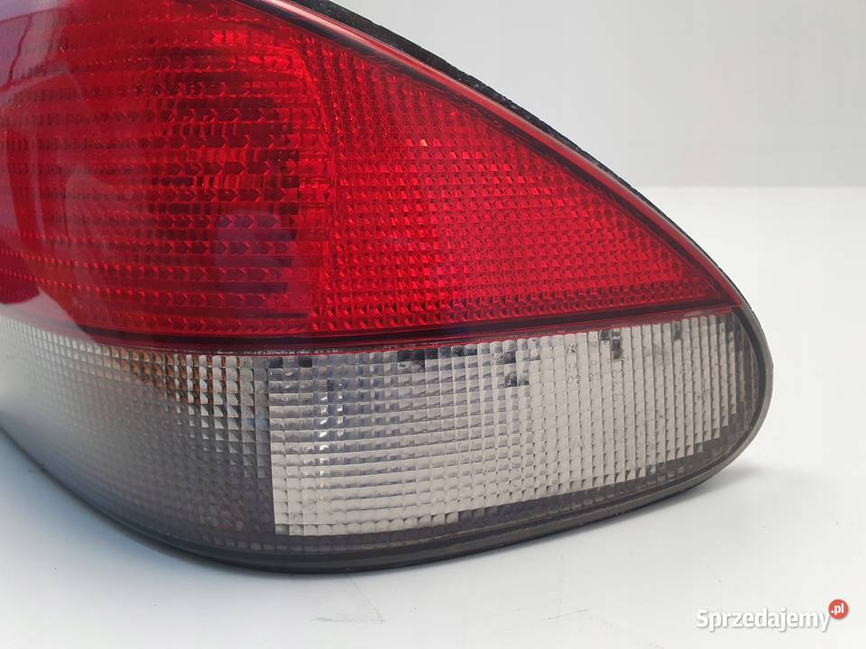 LAMPA PRAWA Saab 93 I 9802r TYLNA prawy tył osobowe Rudka