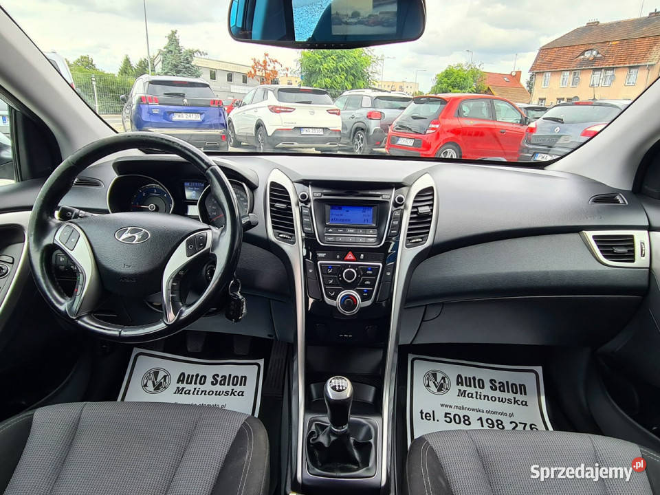 Hyundai i30 Klimatyzacja Led Kamera Halogeny lakier metallic Wągrowiec sprzedam