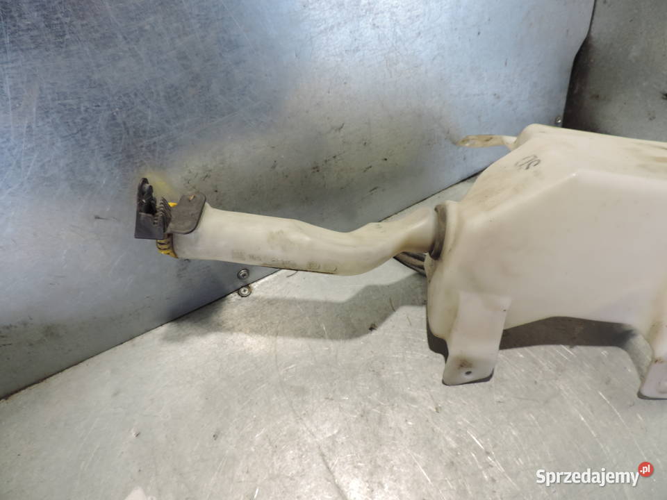 ZBIORNICZEK SPRYSKIWACZY OPEL VECTRA C FL osobowe małopolskie Nowy Sącz