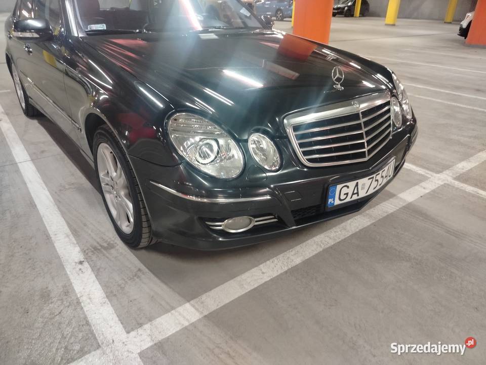 Mercedes e klasa 211 benzyna gaz Rumia sprzedam