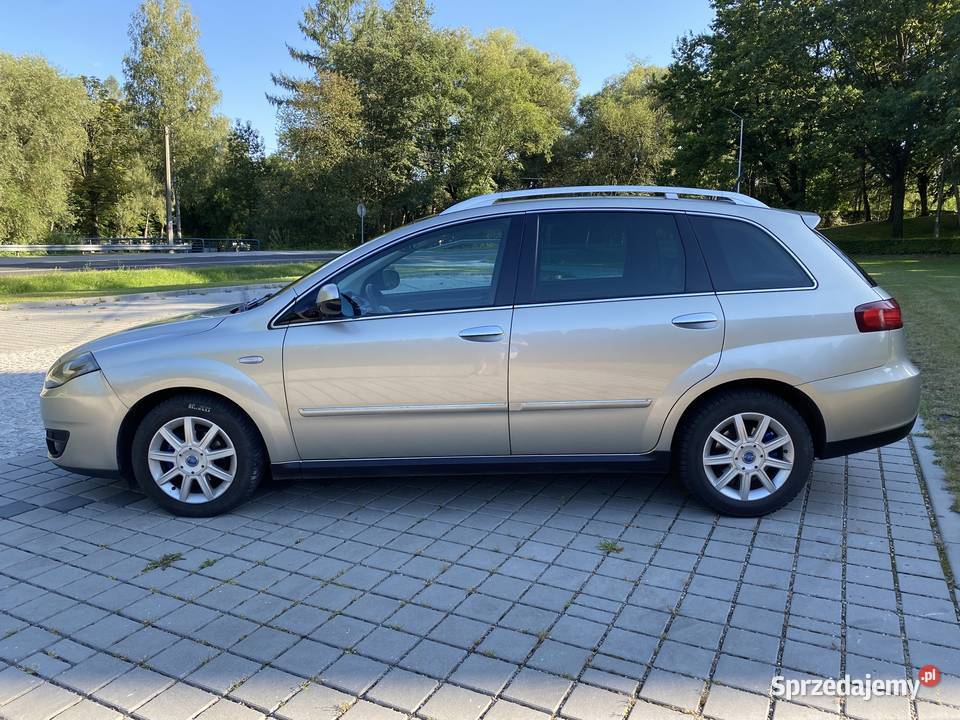 Fiat croma 2008 lift 19 150 skóra panorama szyberdach Golanka