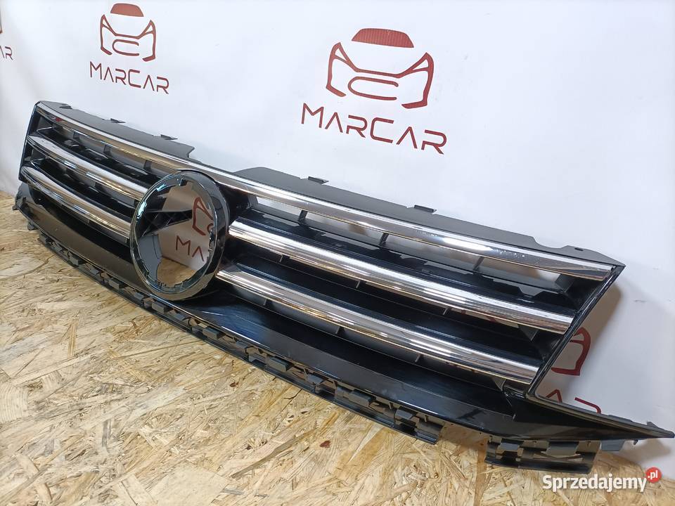 VW VOLKSWAGEN CADDY 2K5 15 GRILL ATRAPA osobowe wielkopolskie Pleszew