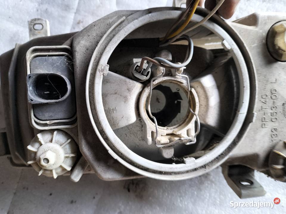 Volkswagen Vento LAMPA PRZÓD PRZEDNIA LEWA lampy przednie lubelskie Kamień-Kolonia