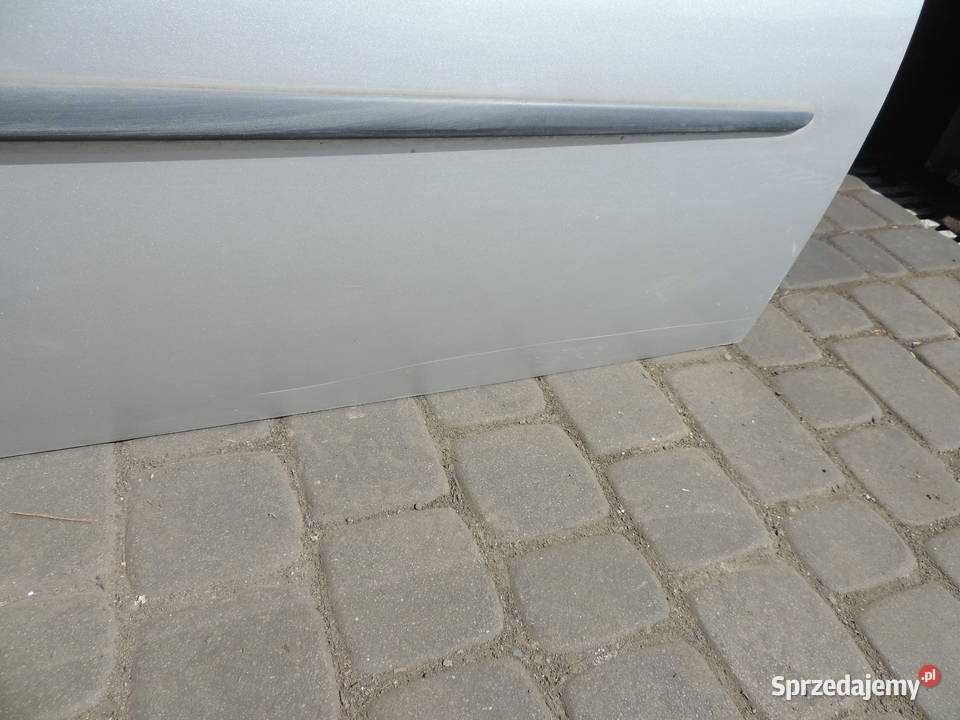 DRZWI PRAWE PRZEDNIE FIAT PUNTO 2 5D KOLOR 647