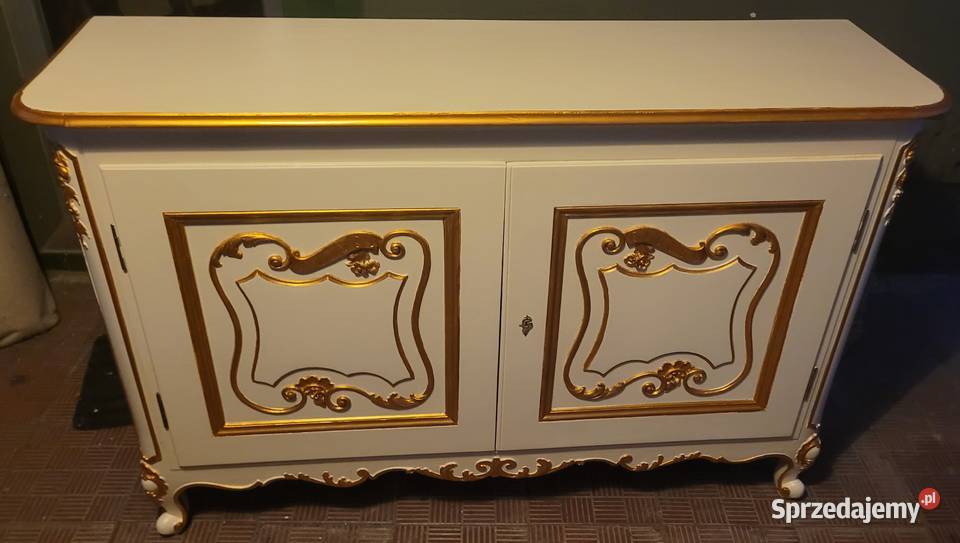 Zabytkowe meble pałacowe Jutrosin