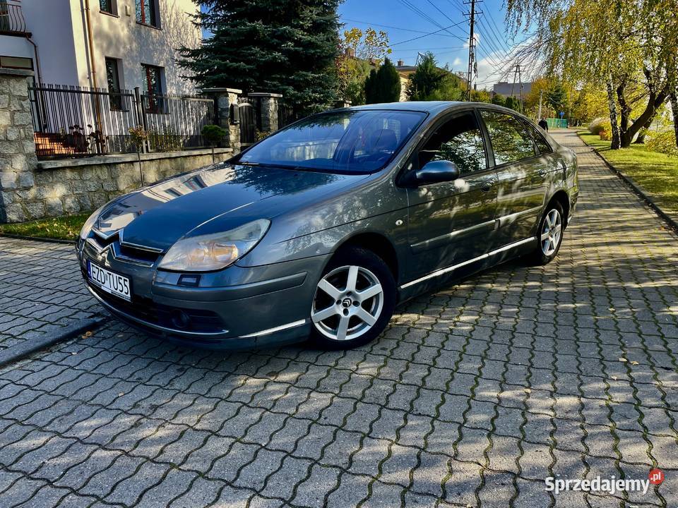 ŚlicznyZadbanyCitroenC5Sedan2006rLift16HDIHakBogW lakier metallic C5