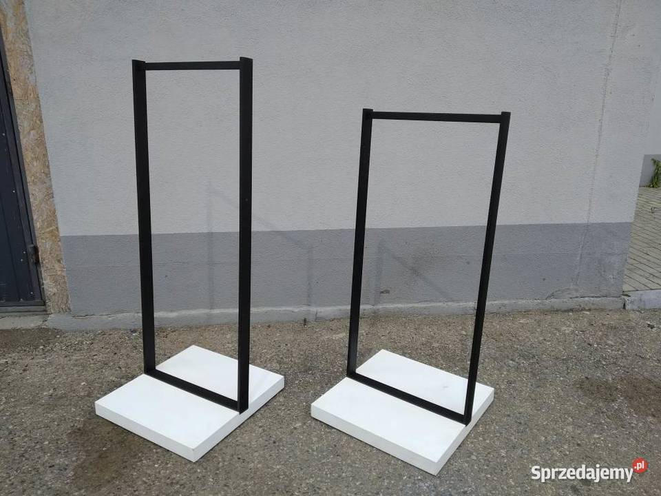 Meble sklepowe RFM zestaw wieszaki lustra półki