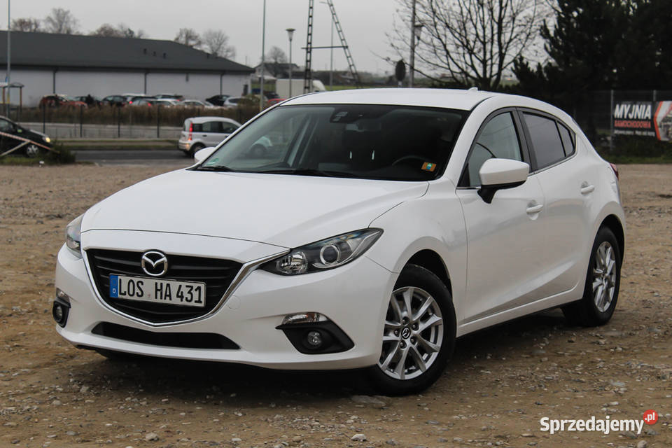 Mazda 3 15 D SKYACTIV Biała Perła Niemcy Idealny Ciechanów
