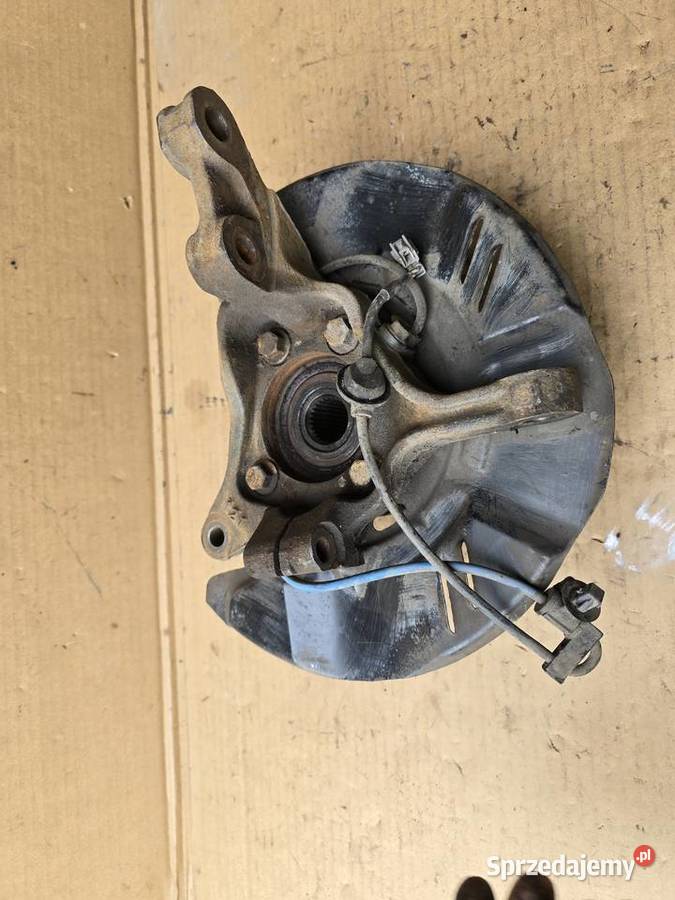 Subaru Outback IV BR zwrotnica piasta Legnica