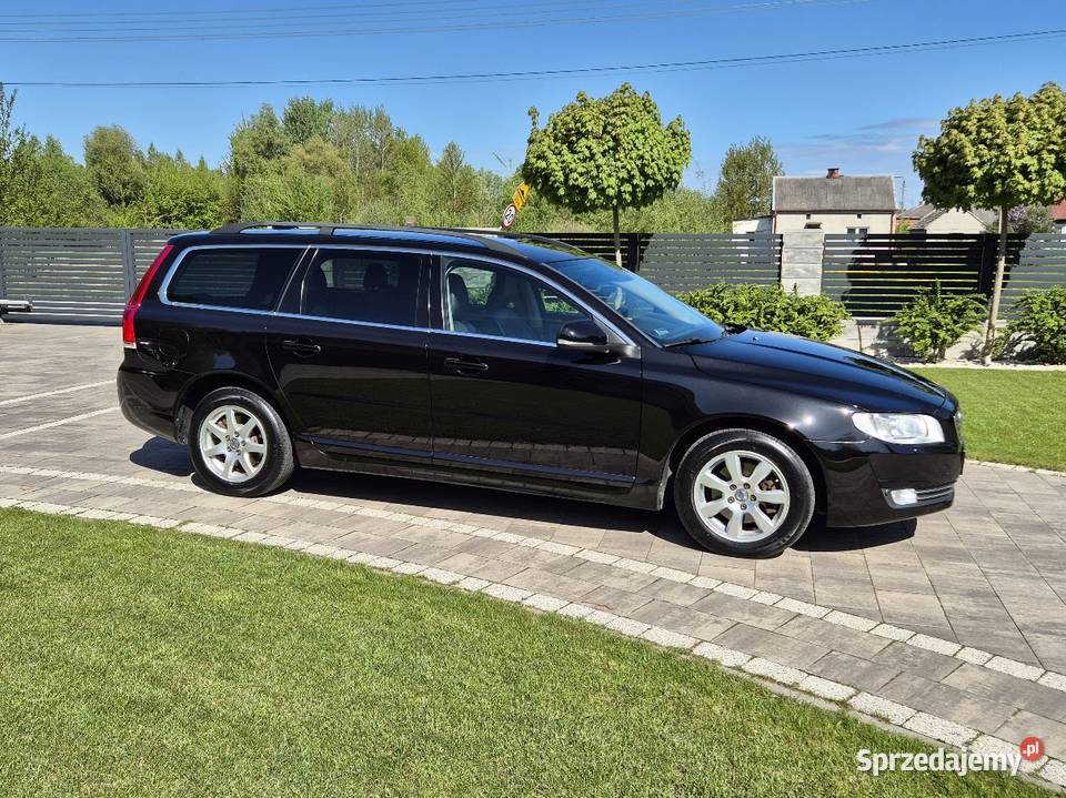 Volvo V70 D4 automat MOMENTUM Pionki