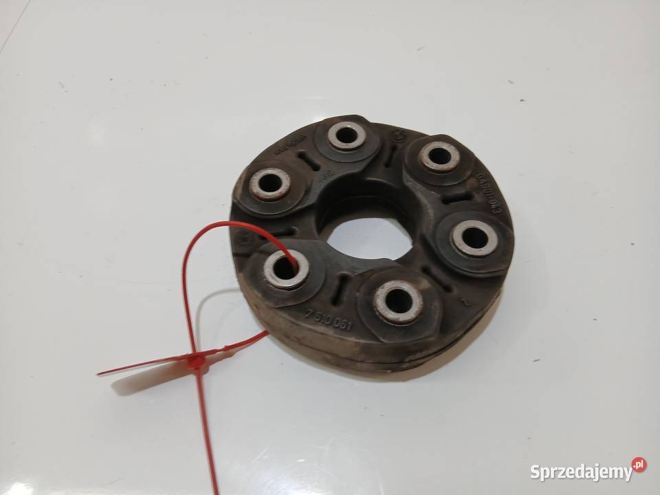 GUMA ŁĄCZNIK WAŁU BMW E90 E91 LCI 7610061 Strzyżewice sprzedam