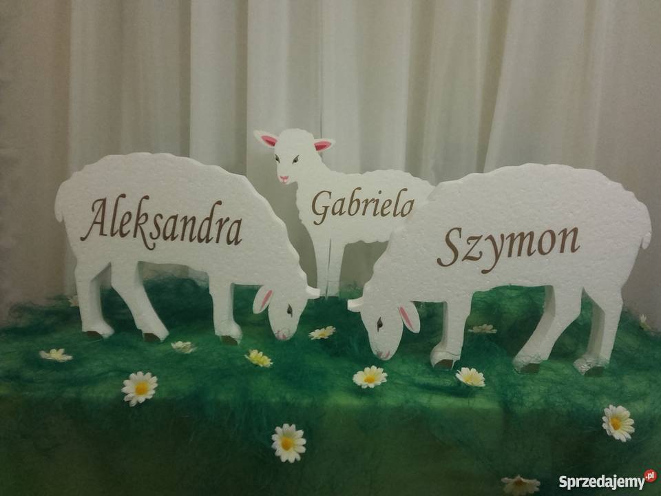 Owieczka z imieniem dziecka dekoracja Pierwsza