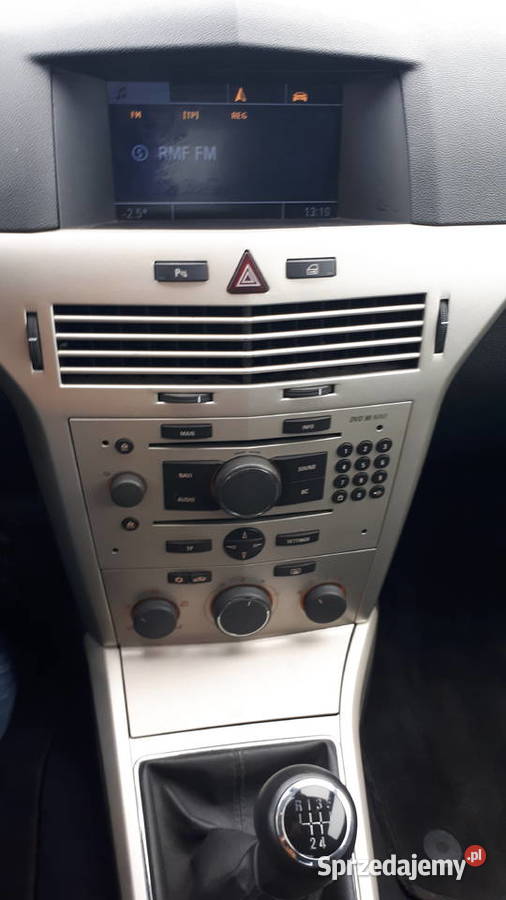 Opel ASTRA H 14 GTC 08rzDegwprzOryDoinZare ESP Bełchatów