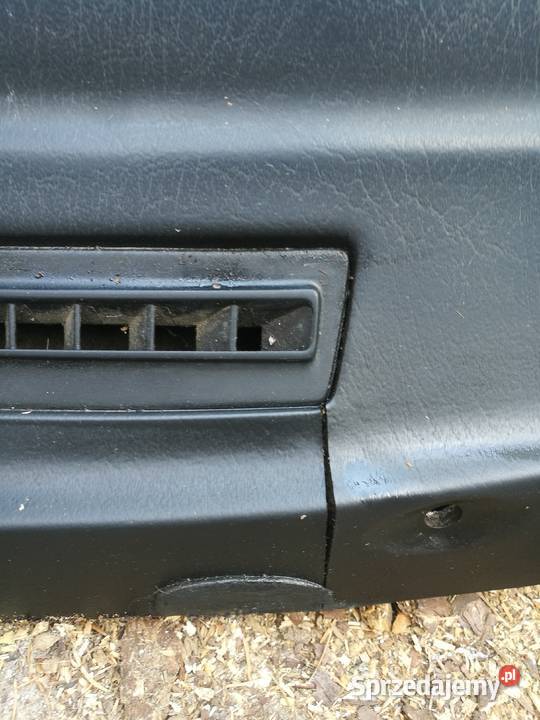 Deska rozdzielcza Audi 100 C3 Cygaro deski rozdzielcze, konsole Biłgoraj sprzedam