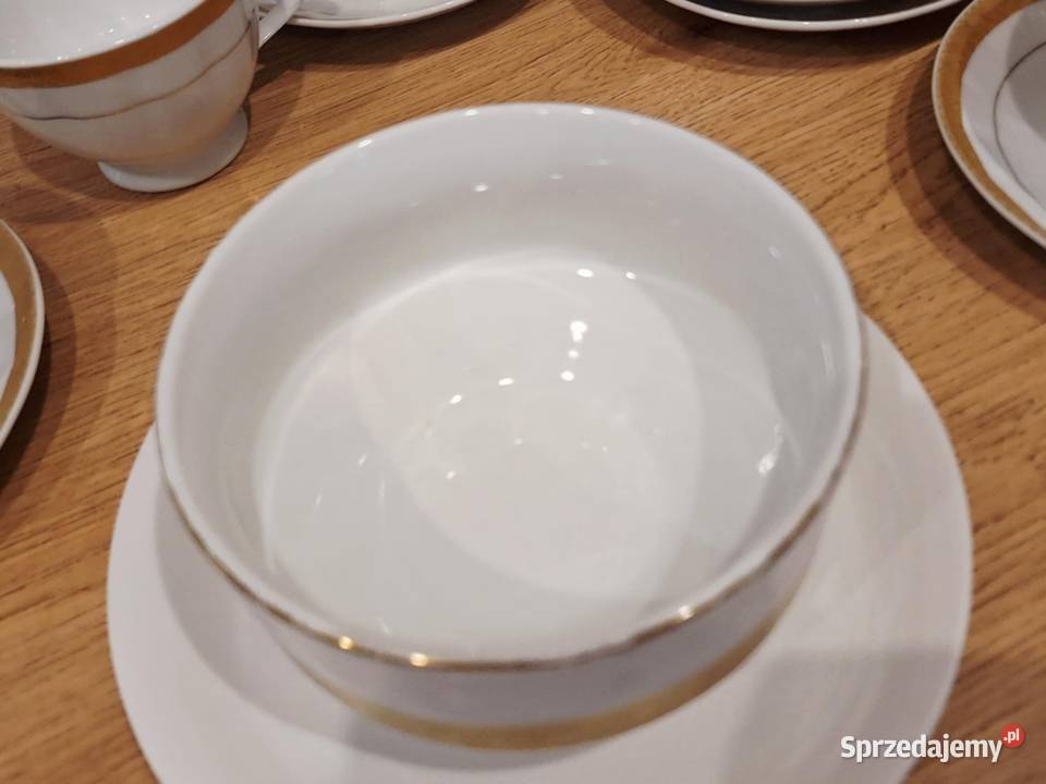 Salaterka porcelana złocona Braniewo