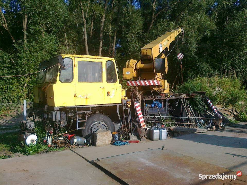 Dźwig IFA ADK 125 Paczków