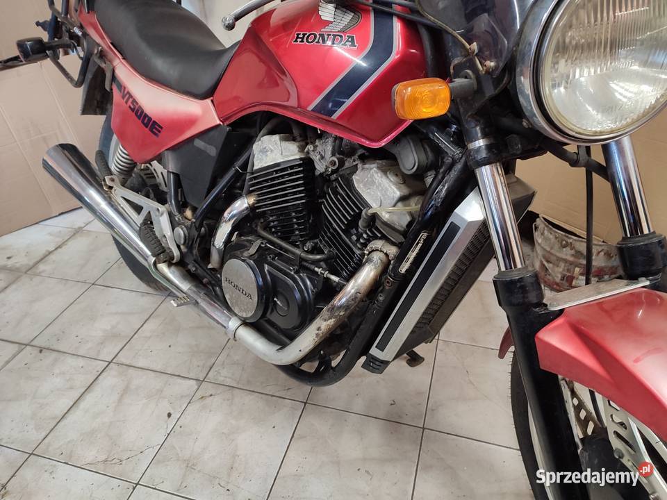 Honda VT 500 E części bak owiewki tłumik koło Jelenia Góra sprzedam
