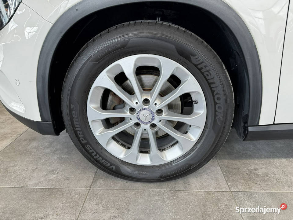 Mercedes GLA 200 16 156 M6 2015 r salon aluminiowe felgi Myślenice