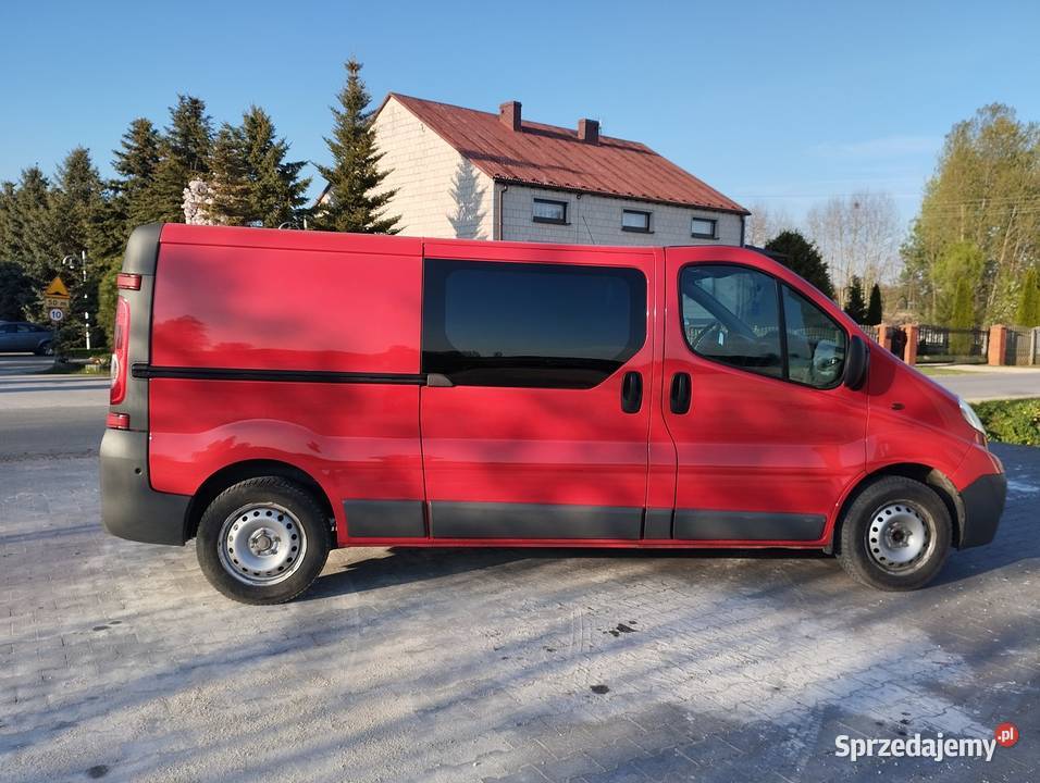 Opel Vivaro niski przebieg Kielce