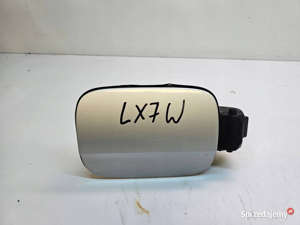 KLAPKA WLEWU PALIWA AUDI A4 B8 8K0809999B LX7W Przystajń
