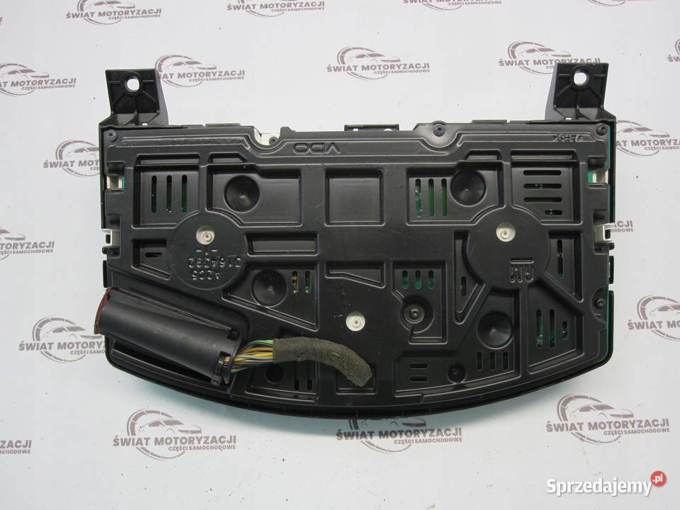 OPEL ZAFIRA B 12r licznik zegary 13309018