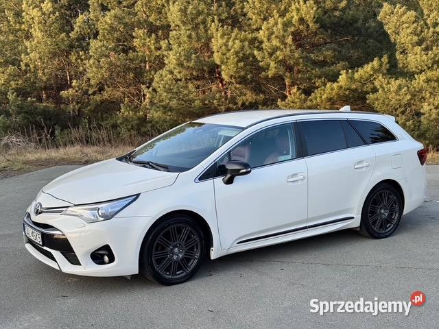 Avensis 2018r 18 Polski salon Serwis Kamera Avensis Toruń