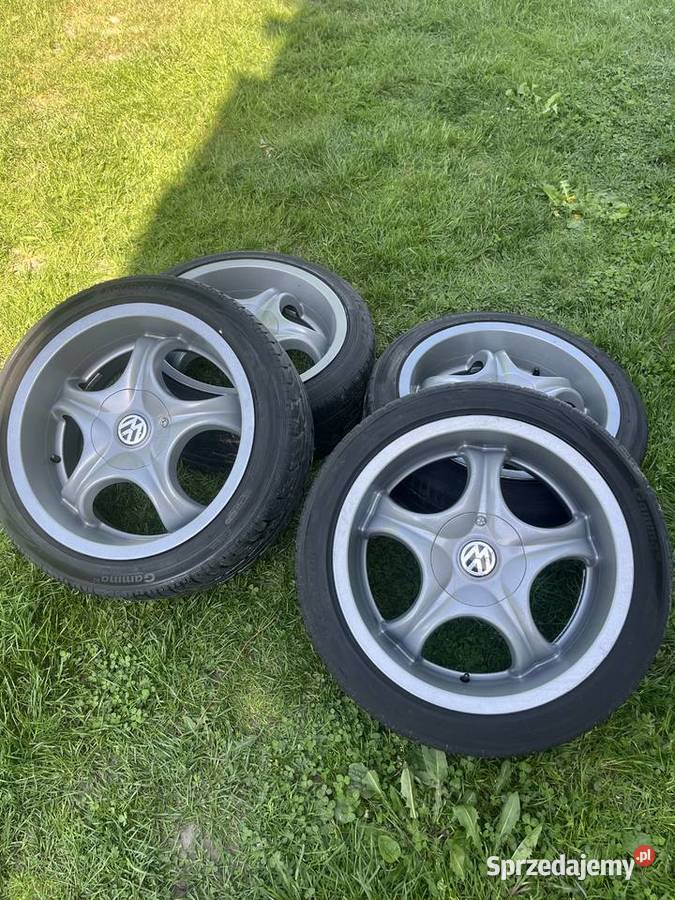 Felgi 5x100 r17 ładny stan Łaszczów