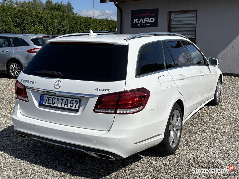MercedesBenz E 250 Gwarancja Kombi Paniówki