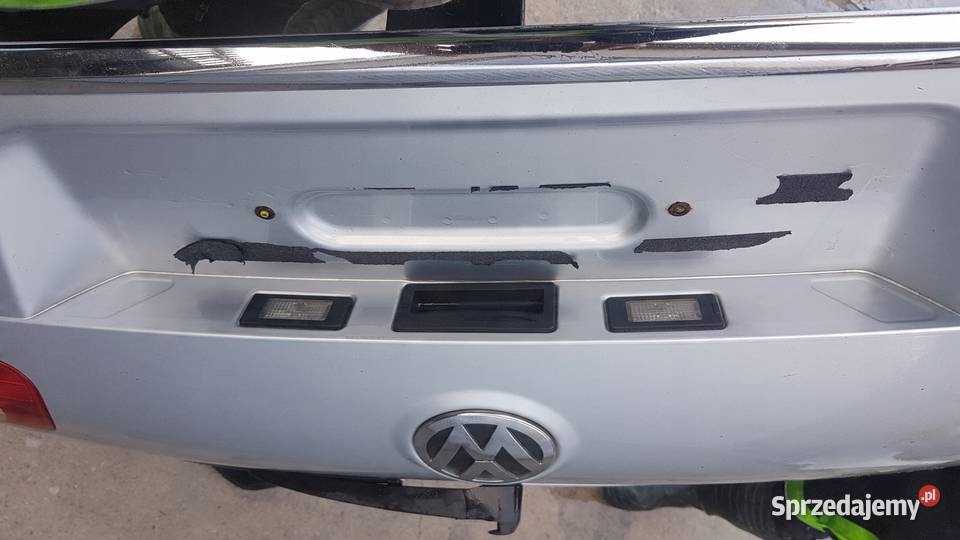TYLNA KLAPA PASSAT B6 KOMBI LAK LA7W