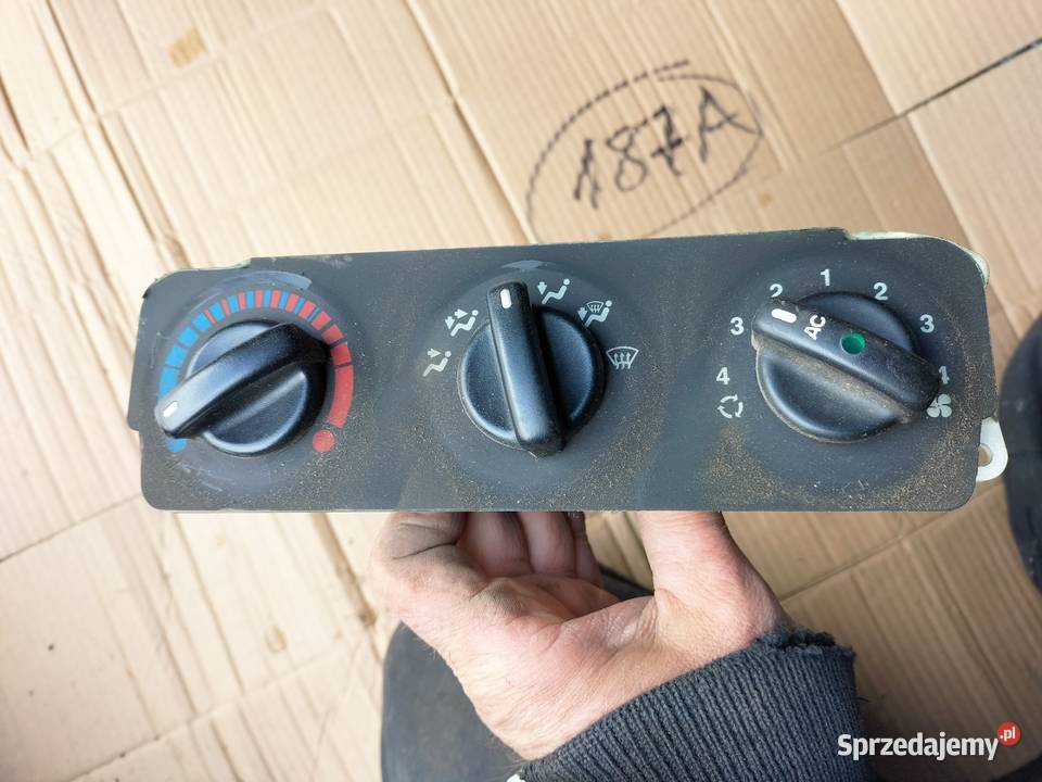 FORD MONDEO MK1 PANEL NAWIEWU KLIMATYZACJI Kamień-Kolonia