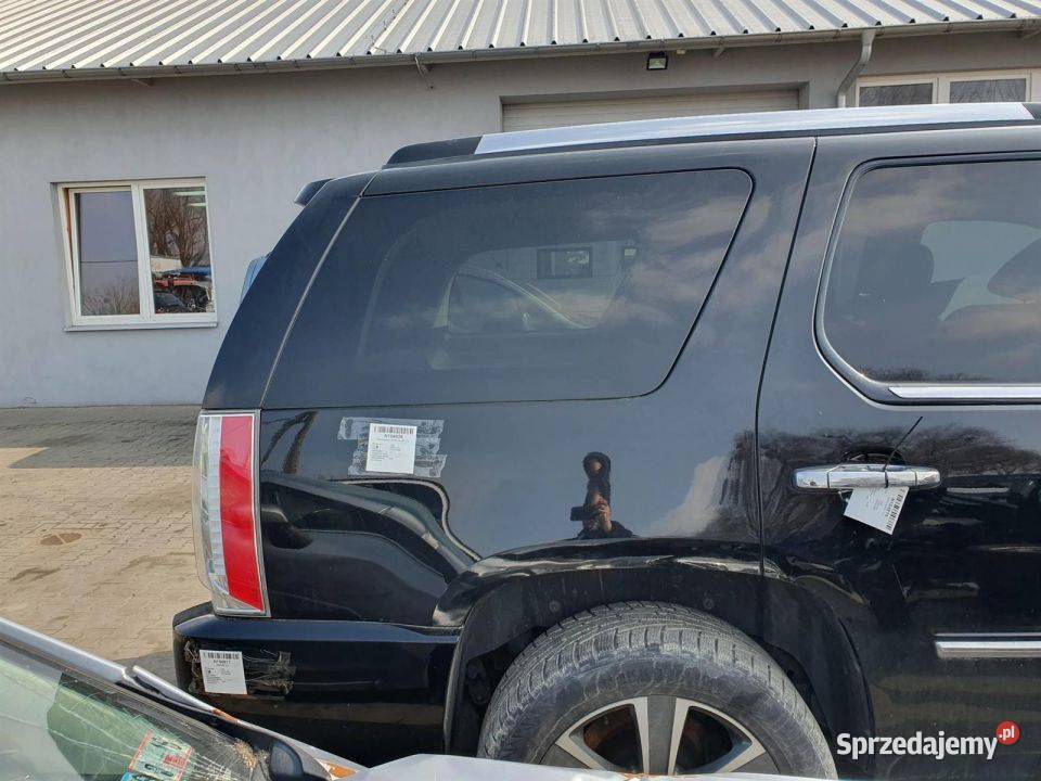 ĆWIARTKA BŁOTNIK PRAWY TYŁ CADILLAC ESCALADE kujawsko-pomorskie Lipno