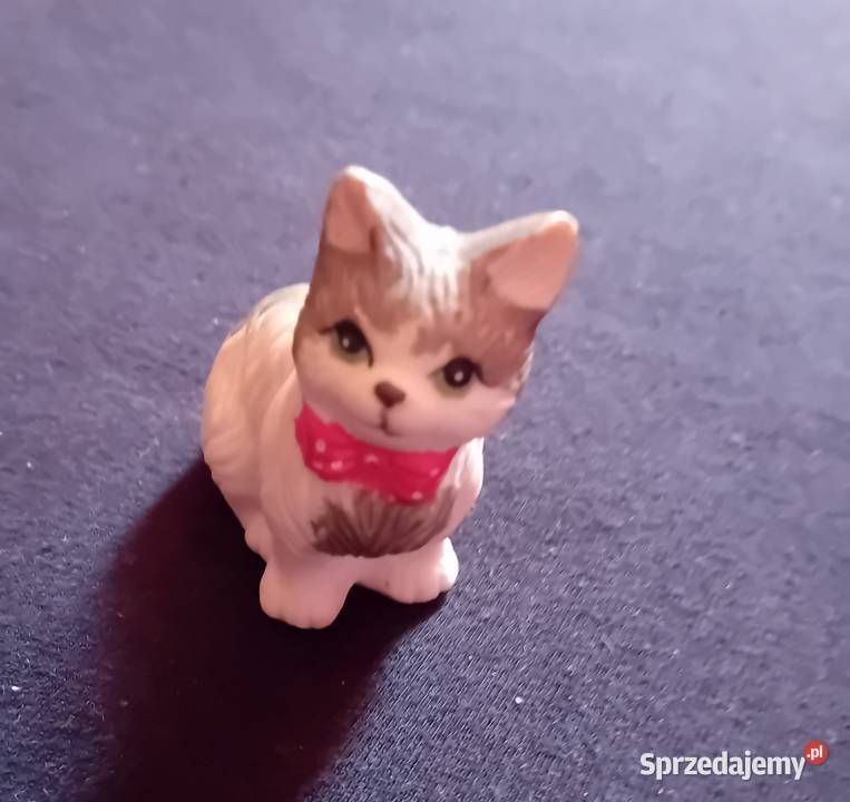 Figurka kotek z porcelany biskwitowej nie Koźminek
