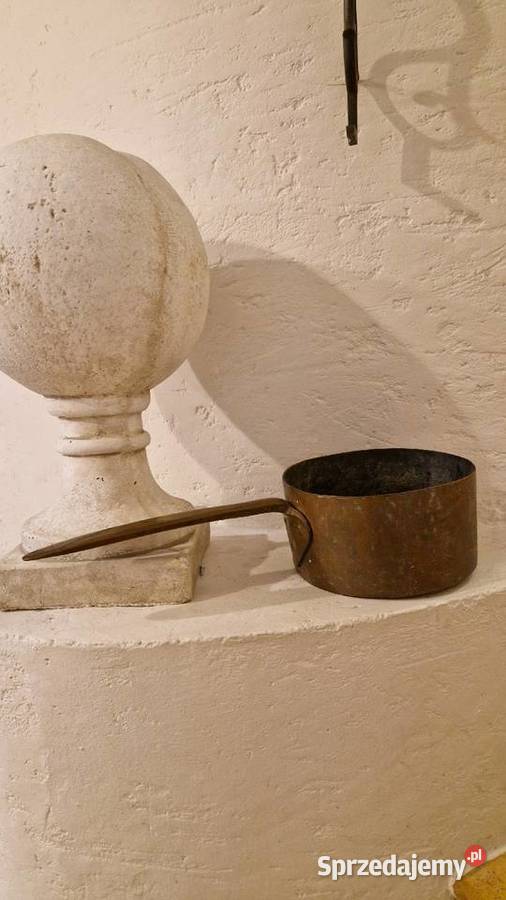 Stary RONDEL GARNEK z rączką z metalumosiądz Pozostałe Lublin