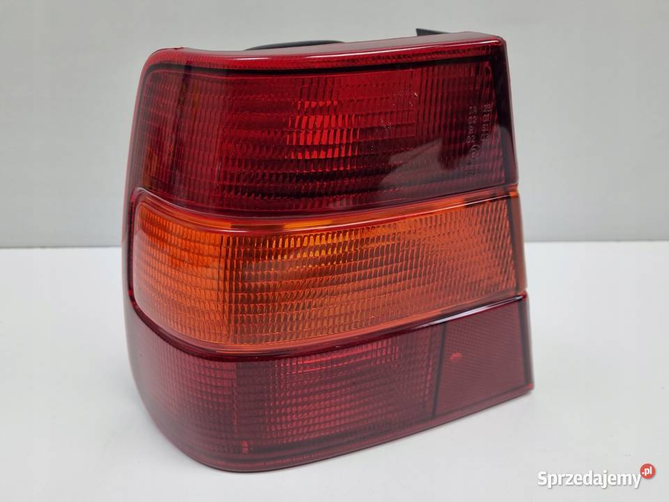 Volvo 940 960 9198r TYLNIA TYLNA LAMPA LEWA lewy osobowe Rudka sprzedam