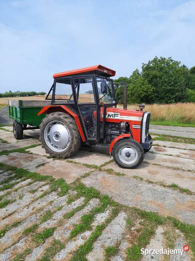 Ciągnik MF 235 Ferguson Husów