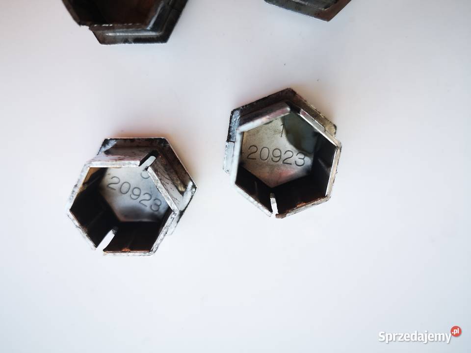 Peugeot 508 oryginalne nakładki osłony śruby Warszawa sprzedam