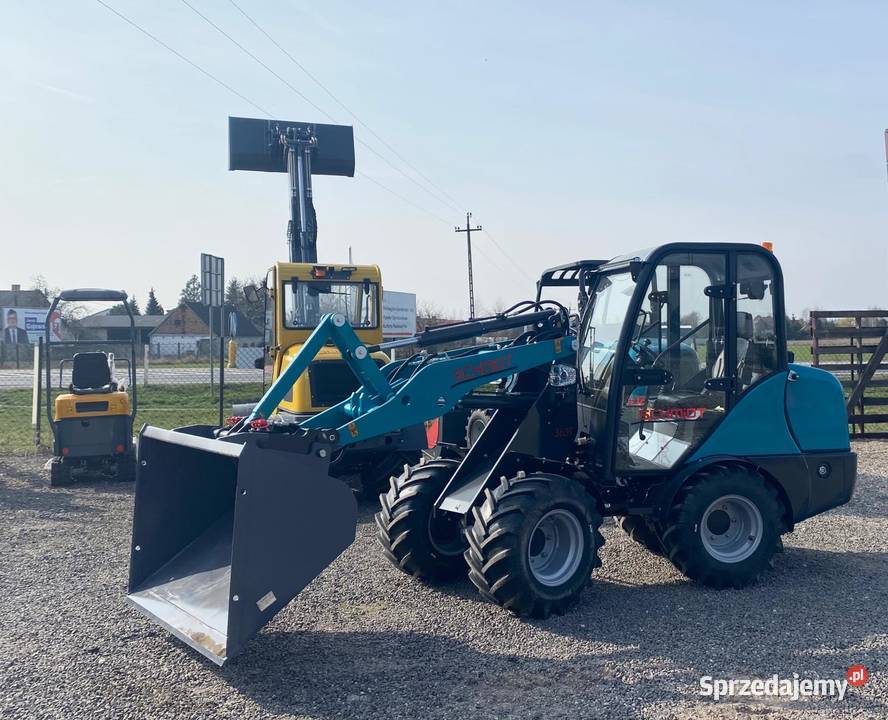 Ładowarka kołowa Schmidt 3639 Kubota 26 nowa Pozostałe Zamość sprzedam